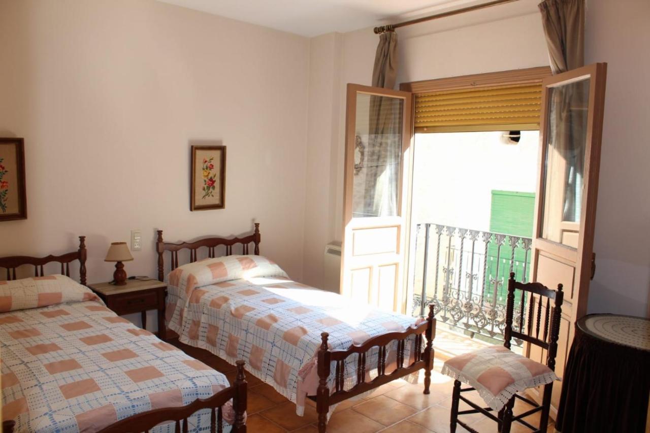 Casa Rural Puerta De La Iglesia Elche de la Sierra Extérieur photo
