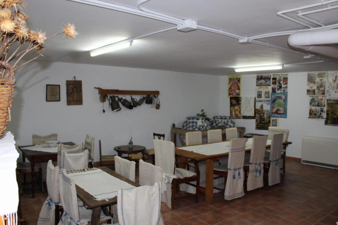 Casa Rural Puerta De La Iglesia Elche de la Sierra Extérieur photo